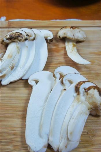 一只松茸的N种吃法-大云南野生菌的做法步骤6