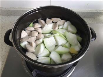 猪肉丸蒲瓜汤的做法步骤3