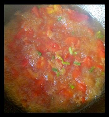 酸辣开胃番茄鱼片汤的做法图解4