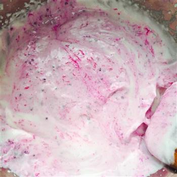 火龙果奶油棒冰的做法步骤1
