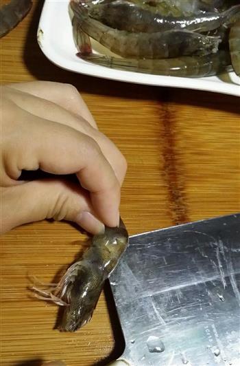 茶香基围虾的做法步骤2