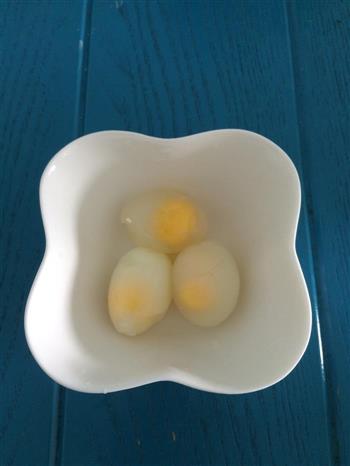 水煮白鸽蛋的正确方法的做法步骤3