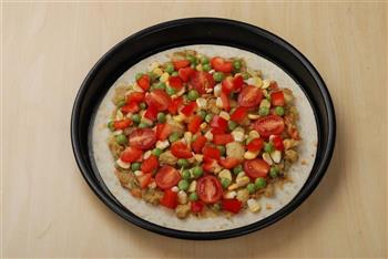 香草海鲜薄脆披萨的做法步骤4