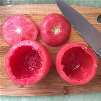 松仁玉米番茄盅的做法步骤1