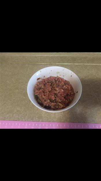 榨菜鲜肉月饼的做法步骤3