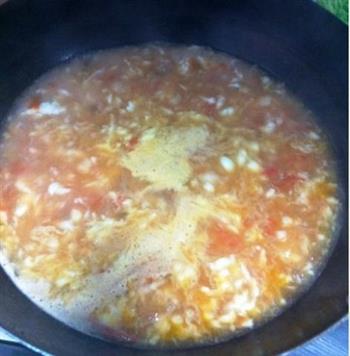茄汁面疙瘩汤的做法步骤4