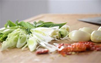 围山公社浏阳菜-豆豉香辣火焙鱼的做法步骤1