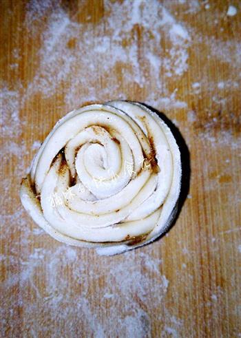 椒盐玫瑰花卷的做法步骤10