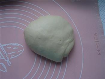 日式炼乳面包的做法步骤4