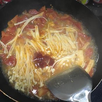 西红柿金针菇汤的做法步骤3