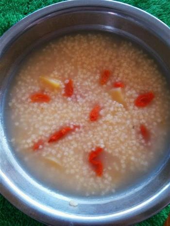 小米红薯粥的做法步骤4