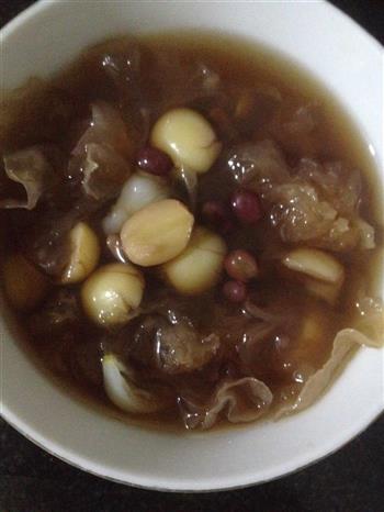 莲子百合银耳红豆汤的做法步骤6