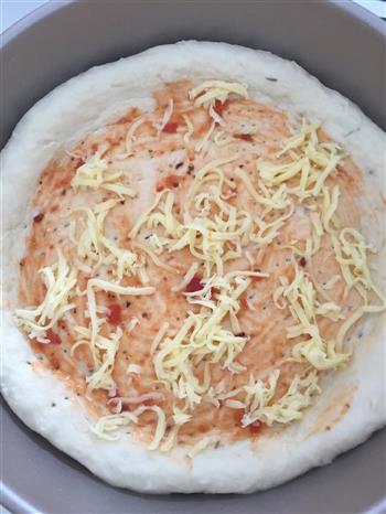 鲜虾披萨的做法步骤12
