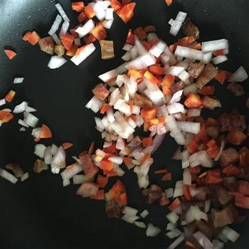 香肠焗土豆泥的做法步骤4