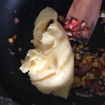 香肠焗土豆泥的做法步骤6