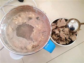 电饭煲川式红烧牛肉炖土豆的做法图解2