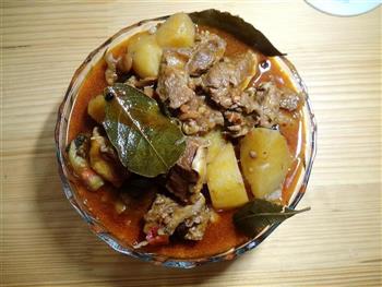 电饭煲川式红烧牛肉炖土豆的做法步骤7