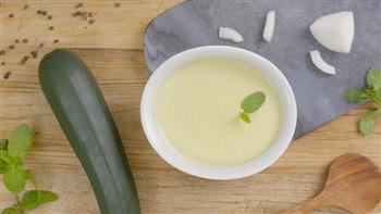 西班牙冷汤 与 节瓜奶汤的做法步骤8