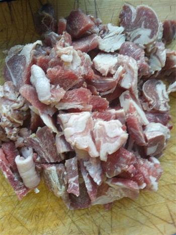 新疆羊肉抓饭加蛋的做法步骤2