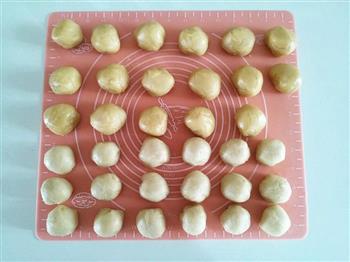 莲蓉酥皮月饼-亚麻籽油中式点心系列的做法步骤9