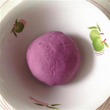 高颜值的紫薯玫瑰花馒头你爱吗的做法步骤5