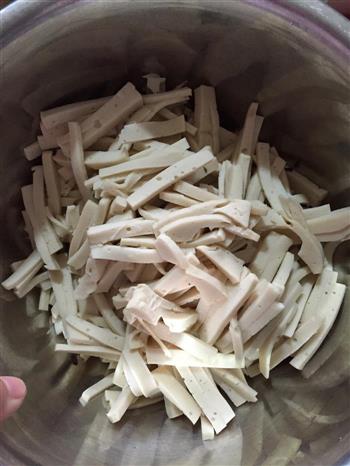 下饭的鱼香千叶豆腐丝的做法步骤1