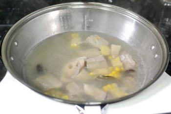 排骨玉米汤的做法步骤8