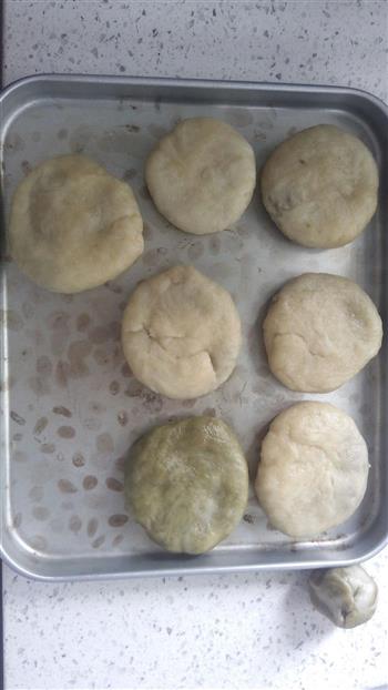 香酥绿豆饼的做法步骤12