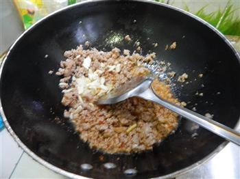 肉末茄子砂锅煲的做法步骤11