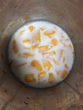 芒果牛奶汁的做法图解11