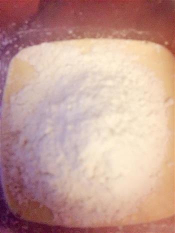 椰蓉奶味吐司面包的做法步骤2