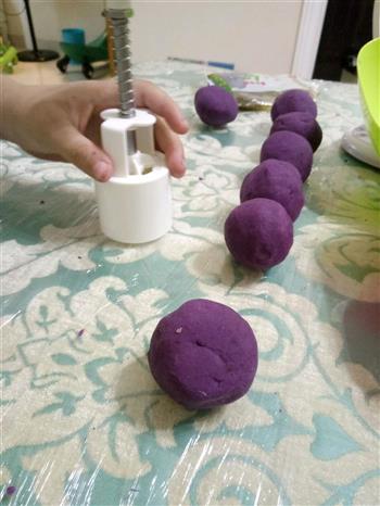 简单紫薯月饼的做法步骤2