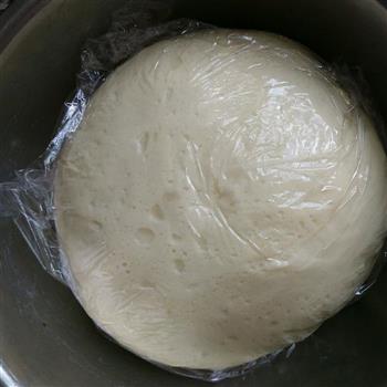 椰蓉豆沙面包棒的做法步骤1