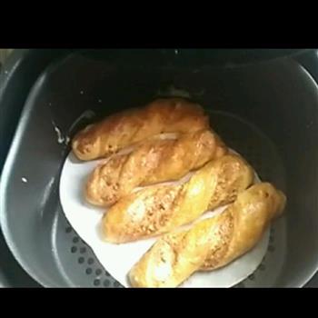 椰蓉豆沙面包棒的做法步骤11