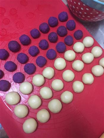 紫薯蛋黄酥的做法步骤14