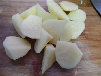 土豆烧鸡腿根的做法步骤11