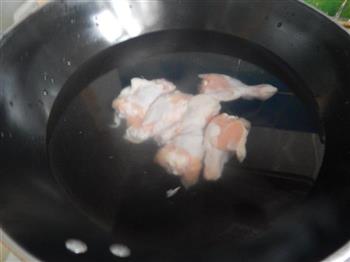 土豆烧鸡腿根的做法步骤2