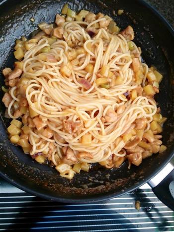 咖喱鸡意面pasta的做法步骤7