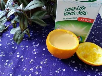 甜橙牛奶炖蛋的做法步骤4