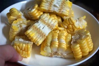 玉米烧排骨的做法步骤10