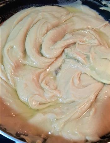 蛋黄白莲蓉冰皮月饼的做法步骤6