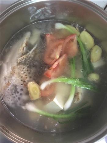 三文鱼头豆腐汤的做法步骤3