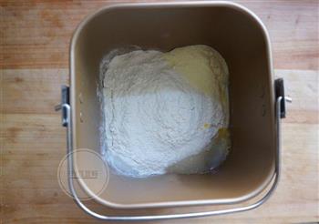 紫薯环形面包的做法步骤2