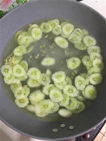 黄瓜猪肝汤的做法图解6