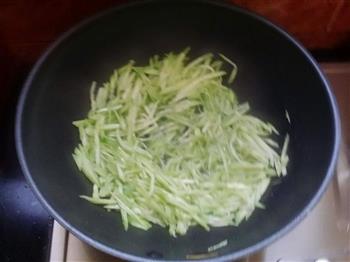 丝瓜紫菜蛋汤的做法步骤1