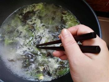 丝瓜紫菜蛋汤的做法步骤4