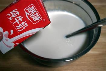 自制酸奶益菌多的做法步骤4