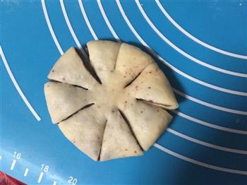 红豆沙花朵面包的做法图解10