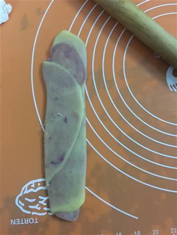 紫薯蛋黄酥的做法步骤15