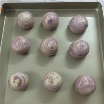 紫薯蛋黄酥的做法步骤25